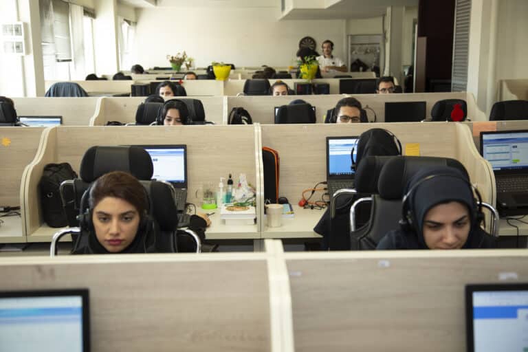 IMG 1304 1 768x512 1 - فرآیند برونسپاری مرکز تماس در کال تک چگونه انجام می‌شود؟ - کال تک