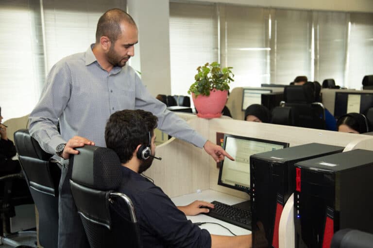 لانچ اولیه سرویس - فرآیند برونسپاری مرکز تماس در کال تک چگونه انجام می‌شود؟ - کال تک