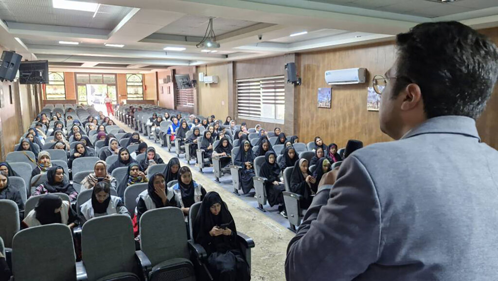 7719d3a8-de8a-4a7d-ac34-438237c896ab